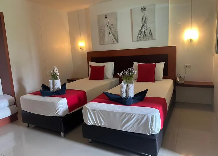 Pak-d Hotel